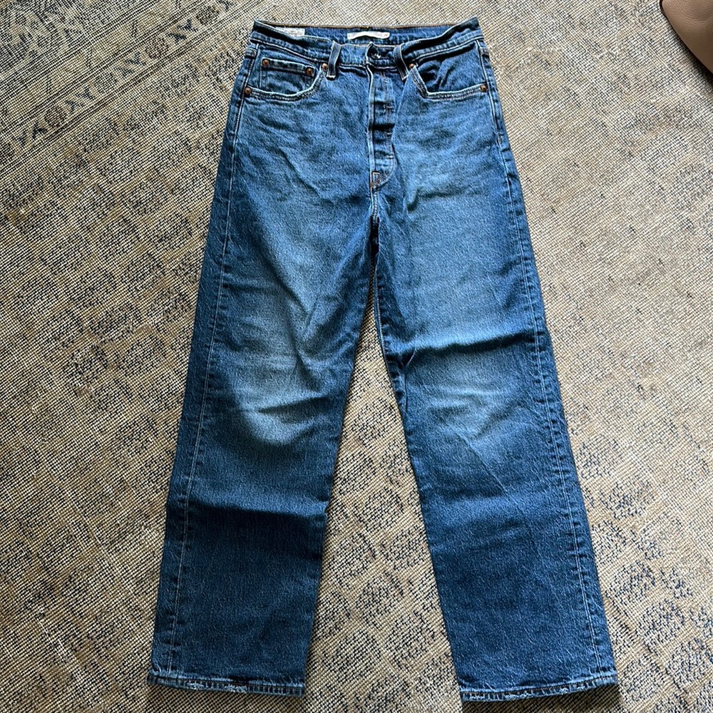 Levis ribcage straight leg denim